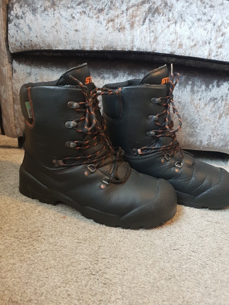 stihl chainsaw boots uk